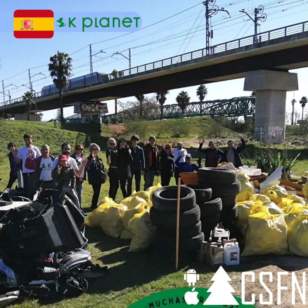 Equipo OKPlanetSevilla en plena acción